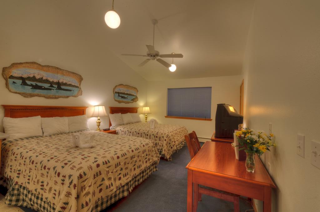 Frontier Suites Hotel In جونو المظهر الخارجي الصورة