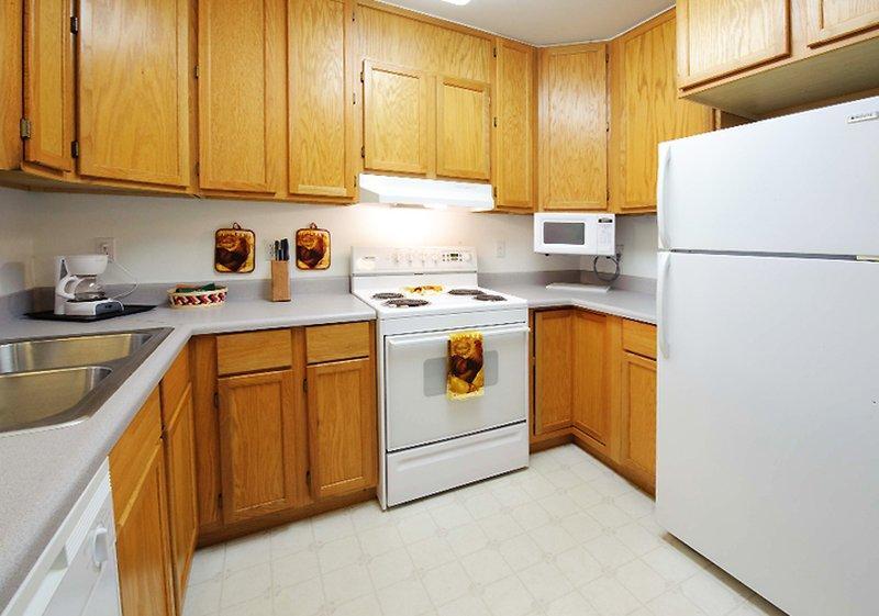 Frontier Suites Hotel In جونو المظهر الخارجي الصورة